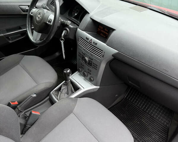 Опель Астра, объемом двигателя 1.6 л и пробегом 168 тыс. км за 5200 $, фото 16 на Automoto.ua