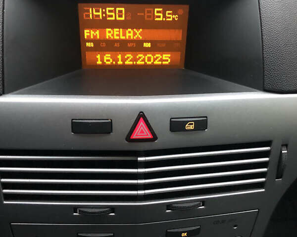 Опель Астра, объемом двигателя 1.6 л и пробегом 136 тыс. км за 7500 $, фото 11 на Automoto.ua