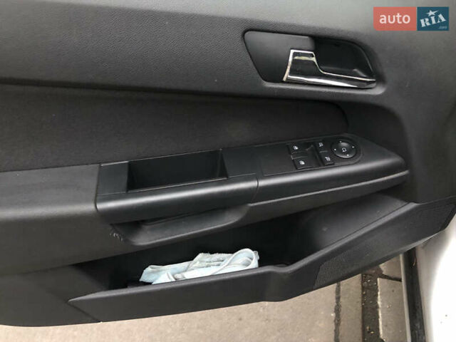 Опель Астра, объемом двигателя 1.6 л и пробегом 136 тыс. км за 7500 $, фото 7 на Automoto.ua