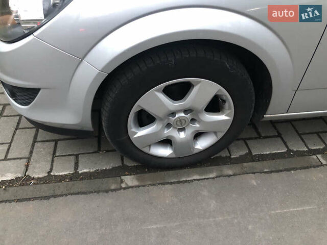 Опель Астра, объемом двигателя 1.6 л и пробегом 136 тыс. км за 7500 $, фото 10 на Automoto.ua