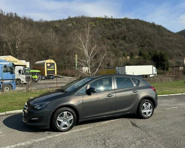 Опель Астра, объемом двигателя 1.7 л и пробегом 144 тыс. км за 6200 $, фото 2 на Automoto.ua