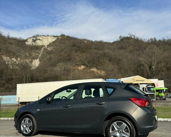 Опель Астра, объемом двигателя 1.7 л и пробегом 144 тыс. км за 6200 $, фото 3 на Automoto.ua