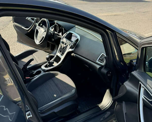 Опель Астра, объемом двигателя 1.7 л и пробегом 144 тыс. км за 6200 $, фото 14 на Automoto.ua