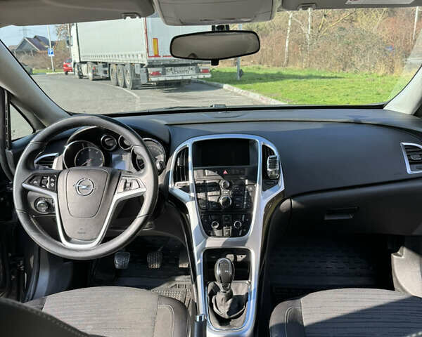 Опель Астра, объемом двигателя 1.7 л и пробегом 144 тыс. км за 6200 $, фото 12 на Automoto.ua