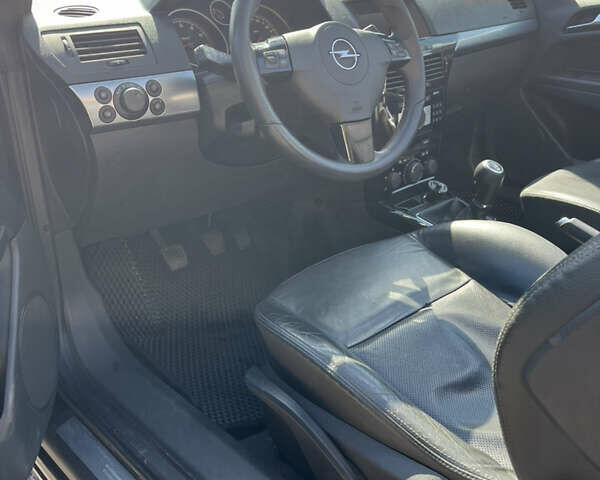 Опель Астра, объемом двигателя 1.8 л и пробегом 190 тыс. км за 4999 $, фото 6 на Automoto.ua