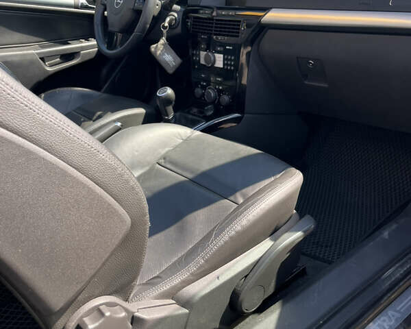 Опель Астра, объемом двигателя 1.8 л и пробегом 190 тыс. км за 4999 $, фото 7 на Automoto.ua
