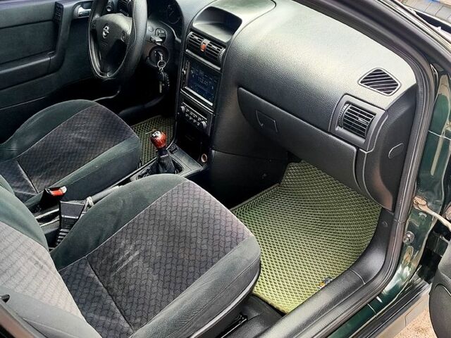 Опель Астра, объемом двигателя 1.6 л и пробегом 280 тыс. км за 3500 $, фото 5 на Automoto.ua