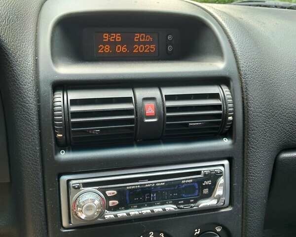 Опель Астра, объемом двигателя 1.4 л и пробегом 180 тыс. км за 4700 $, фото 16 на Automoto.ua