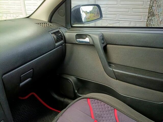 Опель Астра, объемом двигателя 1.6 л и пробегом 292 тыс. км за 3000 $, фото 8 на Automoto.ua