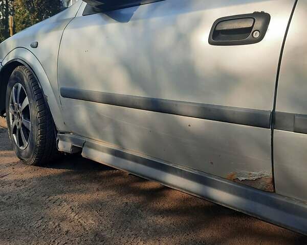 Опель Астра, объемом двигателя 1.4 л и пробегом 380 тыс. км за 2900 $, фото 15 на Automoto.ua