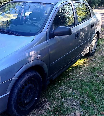 Опель Астра, объемом двигателя 1.4 л и пробегом 0 тыс. км за 2200 $, фото 3 на Automoto.ua