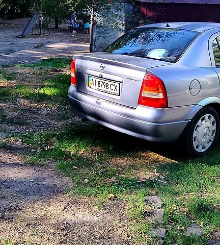 Опель Астра, объемом двигателя 1.4 л и пробегом 0 тыс. км за 2200 $, фото 2 на Automoto.ua