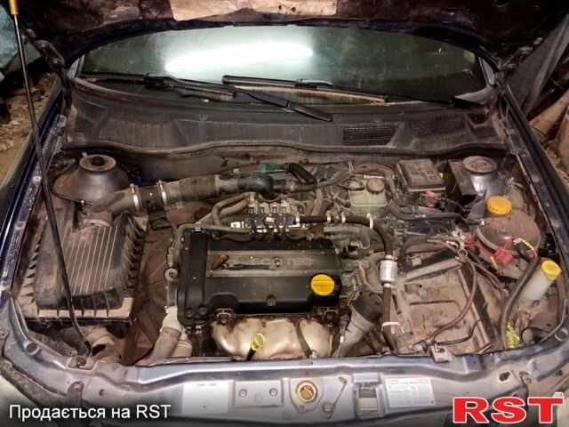 Опель Астра, объемом двигателя 1.4 л и пробегом 340 тыс. км за 1500 $, фото 1 на Automoto.ua