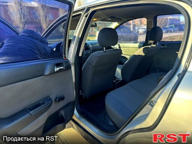 Опель Астра, объемом двигателя 16 л и пробегом 230 тыс. км за 4000 $, фото 9 на Automoto.ua