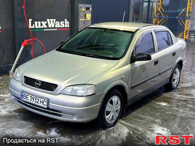 Опель Астра, объемом двигателя 16 л и пробегом 230 тыс. км за 4000 $, фото 5 на Automoto.ua