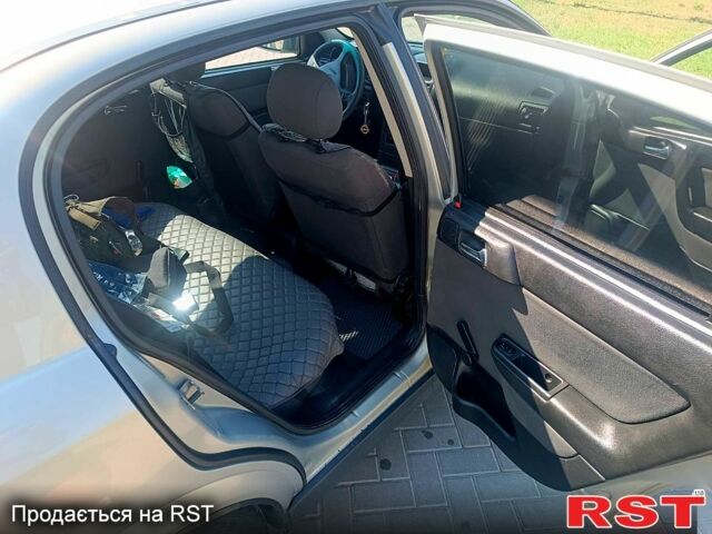 Опель Астра, объемом двигателя 1.6 л и пробегом 175 тыс. км за 5000 $, фото 6 на Automoto.ua