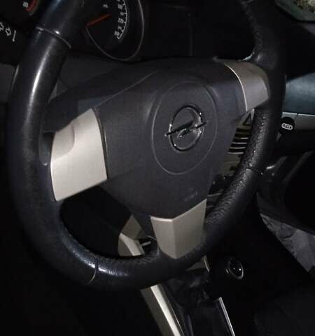 Опель Астра, объемом двигателя 1.6 л и пробегом 82 тыс. км за 5999 $, фото 6 на Automoto.ua