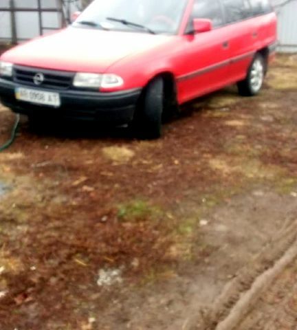 Опель Астра, объемом двигателя 1.7 л и пробегом 0 тыс. км за 1600 $, фото 4 на Automoto.ua