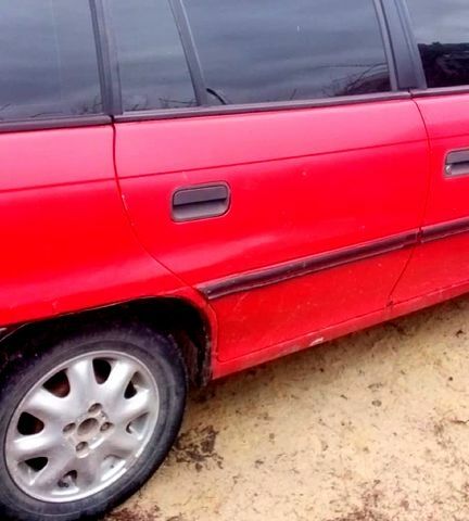 Опель Астра, объемом двигателя 1.7 л и пробегом 0 тыс. км за 1600 $, фото 3 на Automoto.ua