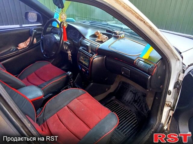 Опель Астра, объемом двигателя 15 л и пробегом 350 тыс. км за 2000 $, фото 3 на Automoto.ua