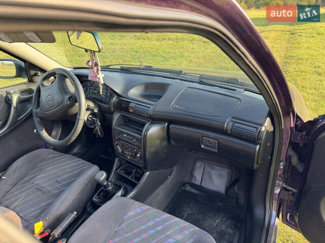 Опель Астра, объемом двигателя 1.4 л и пробегом 500 тыс. км за 2100 $, фото 6 на Automoto.ua