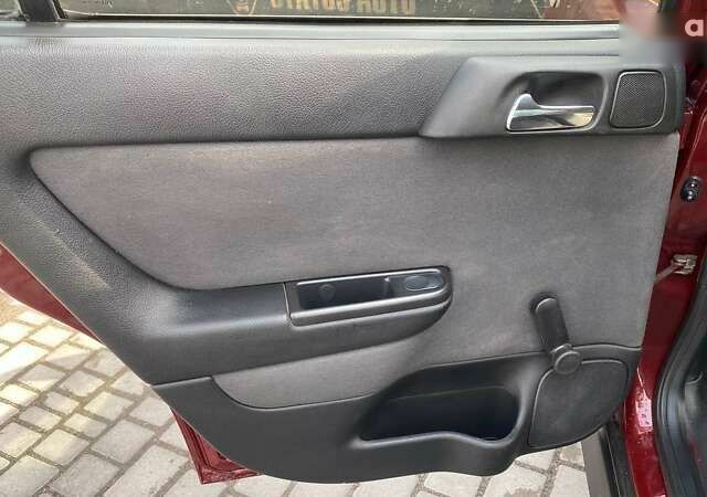 Опель Астра, объемом двигателя 1.6 л и пробегом 218 тыс. км за 3900 $, фото 15 на Automoto.ua