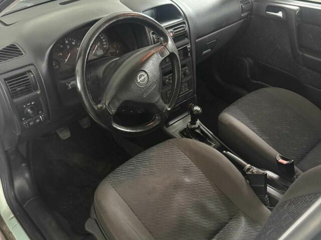 Опель Астра, объемом двигателя 1.7 л и пробегом 270 тыс. км за 1800 $, фото 4 на Automoto.ua