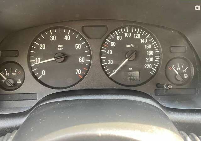Опель Астра, объемом двигателя 1.6 л и пробегом 218 тыс. км за 3900 $, фото 11 на Automoto.ua