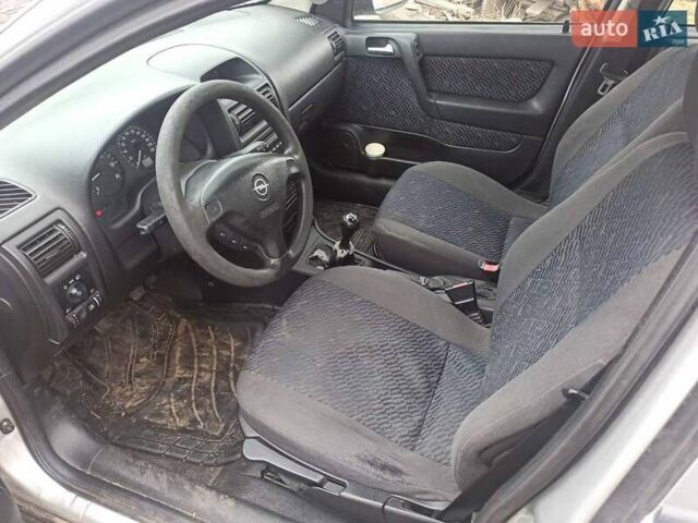 Опель Астра, объемом двигателя 2 л и пробегом 374 тыс. км за 3200 $, фото 3 на Automoto.ua