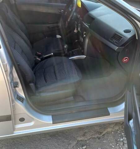 Опель Астра, объемом двигателя 1.4 л и пробегом 250 тыс. км за 4700 $, фото 8 на Automoto.ua