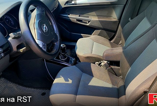 Опель Астра, об'ємом двигуна 1.7 л та пробігом 245 тис. км за 4500 $, фото 8 на Automoto.ua