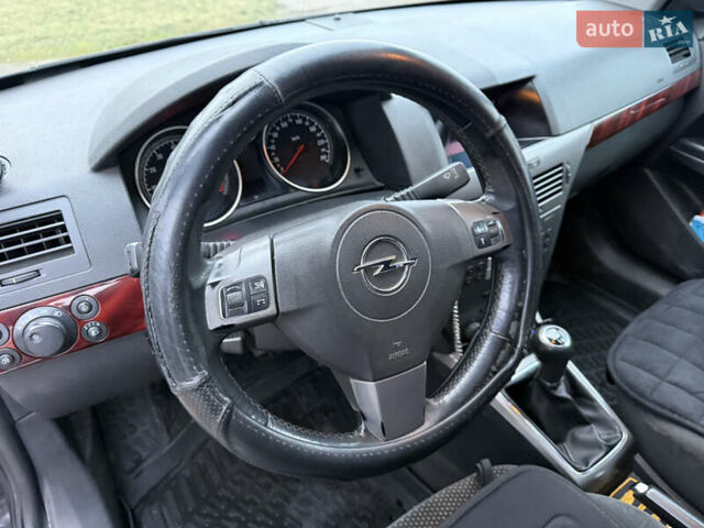 Опель Астра, объемом двигателя 1.6 л и пробегом 441 тыс. км за 3499 $, фото 38 на Automoto.ua