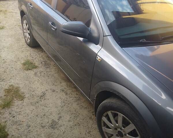 Опель Астра, объемом двигателя 1.36 л и пробегом 215 тыс. км за 3800 $, фото 2 на Automoto.ua