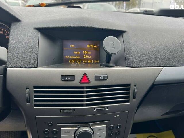 Опель Астра, объемом двигателя 1.6 л и пробегом 360 тыс. км за 3500 $, фото 10 на Automoto.ua