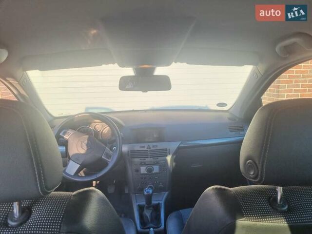Опель Астра, объемом двигателя 1.6 л и пробегом 195 тыс. км за 5100 $, фото 9 на Automoto.ua