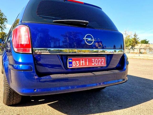 Опель Астра, объемом двигателя 1.8 л и пробегом 0 тыс. км за 5600 $, фото 3 на Automoto.ua