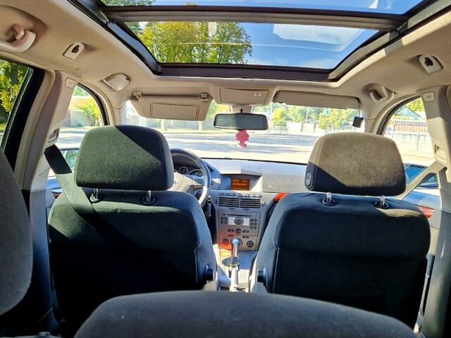 Опель Астра, объемом двигателя 1.8 л и пробегом 275 тыс. км за 5800 $, фото 4 на Automoto.ua