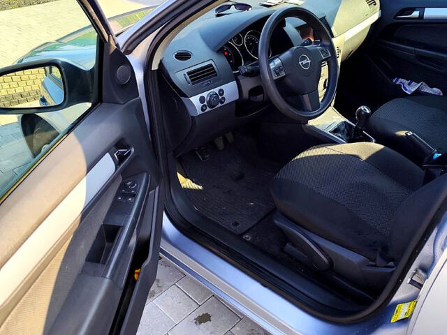 Опель Астра, об'ємом двигуна 1.7 л та пробігом 0 тис. км за 5200 $, фото 3 на Automoto.ua