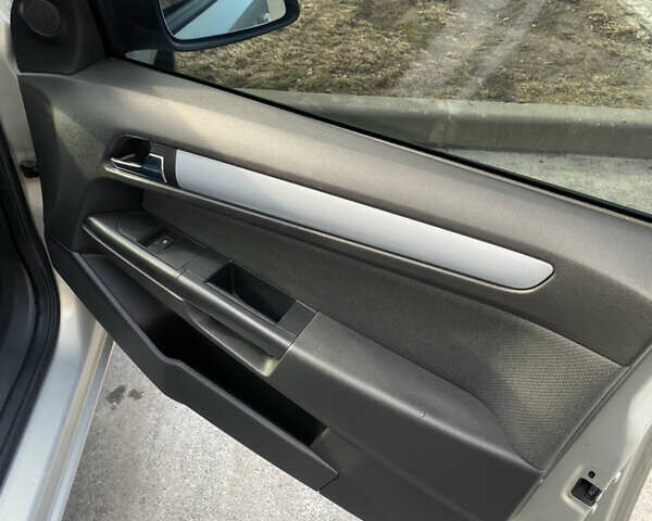Опель Астра, объемом двигателя 1.6 л и пробегом 210 тыс. км за 5299 $, фото 9 на Automoto.ua