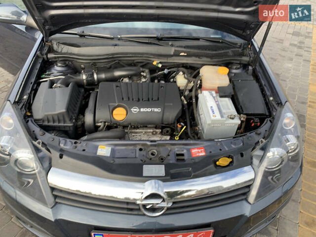 Опель Астра 2006 в Харькове на Automoto.ua Опель Астра, объемом двигателя 1.8 л и пробегом 221 тыс. км за 6500 $, фото 27 на Automoto.ua