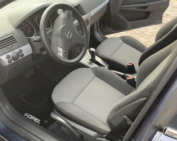 Опель Астра 2006 в Харькове на Automoto.ua Опель Астра, объемом двигателя 1.8 л и пробегом 221 тыс. км за 6500 $, фото 25 на Automoto.ua