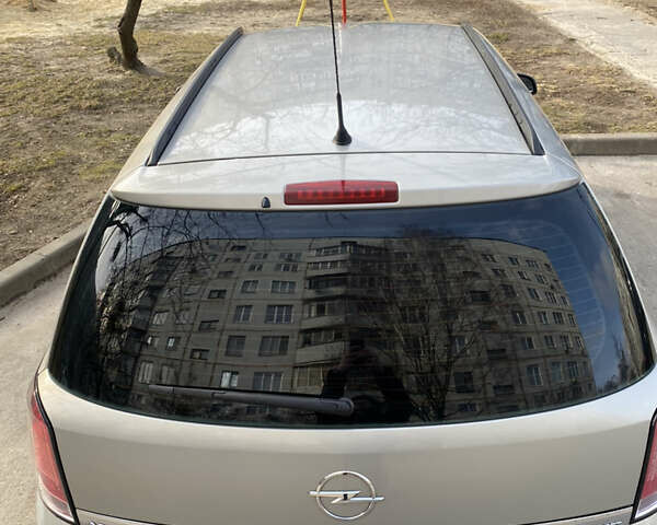 Опель Астра, объемом двигателя 1.6 л и пробегом 210 тыс. км за 5299 $, фото 4 на Automoto.ua
