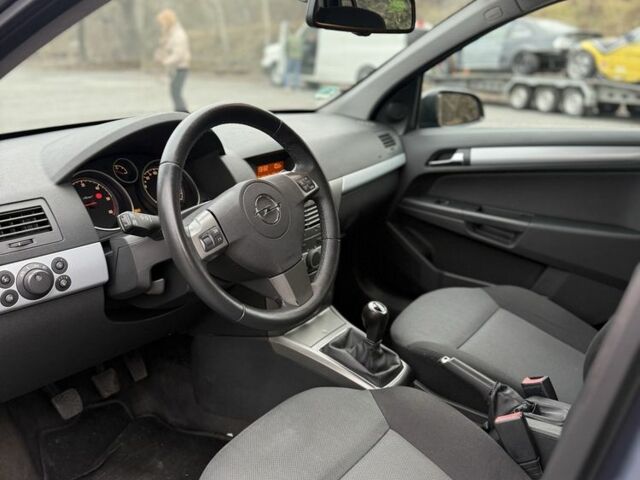 Опель Астра, объемом двигателя 1.9 л и пробегом 185 тыс. км за 2800 $, фото 8 на Automoto.ua