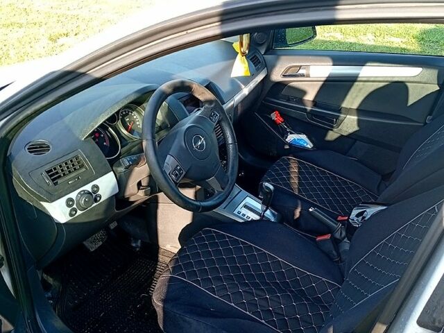 Опель Астра, об'ємом двигуна 1.9 л та пробігом 258 тис. км за 4500 $, фото 5 на Automoto.ua
