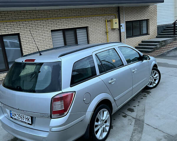 Опель Астра, объемом двигателя 1.9 л и пробегом 260 тыс. км за 4750 $, фото 4 на Automoto.ua