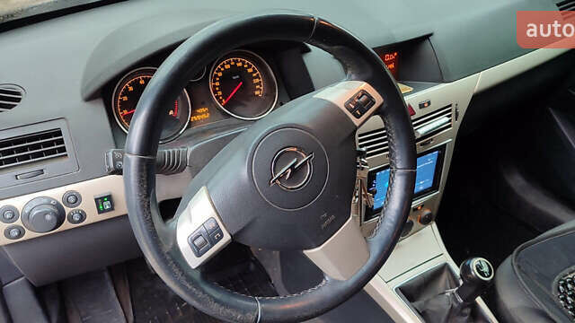 Опель Астра, об'ємом двигуна 1.6 л та пробігом 259 тис. км за 5499 $, фото 3 на Automoto.ua