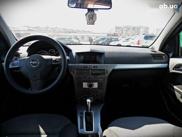 Опель Астра, объемом двигателя 1.8 л и пробегом 212 тыс. км за 5650 $, фото 9 на Automoto.ua