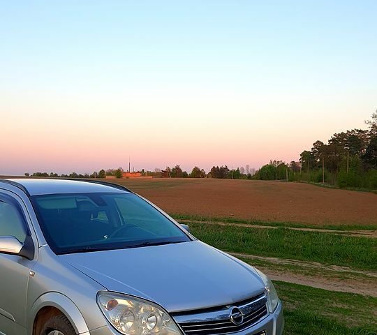 Опель Астра, объемом двигателя 1.9 л и пробегом 365 тыс. км за 4300 $, фото 1 на Automoto.ua