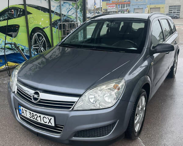 Опель Астра, объемом двигателя 1.6 л и пробегом 195 тыс. км за 4800 $, фото 1 на Automoto.ua