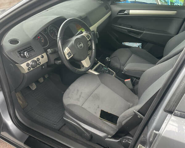 Опель Астра, объемом двигателя 1.6 л и пробегом 195 тыс. км за 4800 $, фото 7 на Automoto.ua